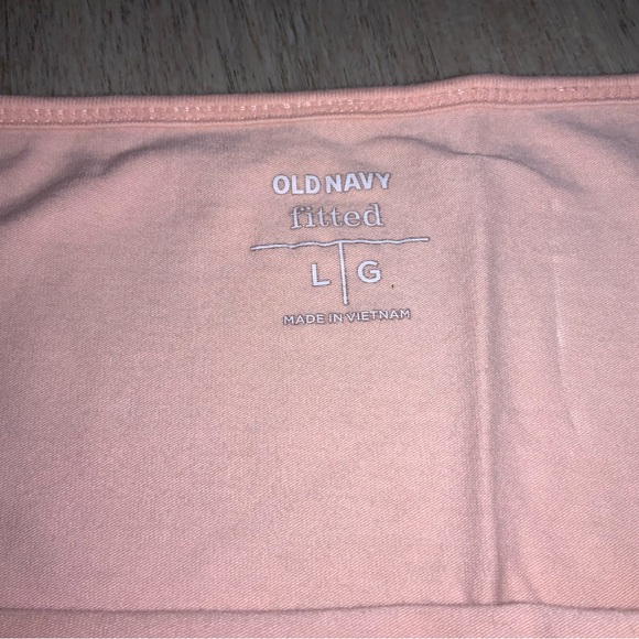 (Bin 7)  Old navy fitted adjustable strap cami (pink), Size L - Picture 3 of 4